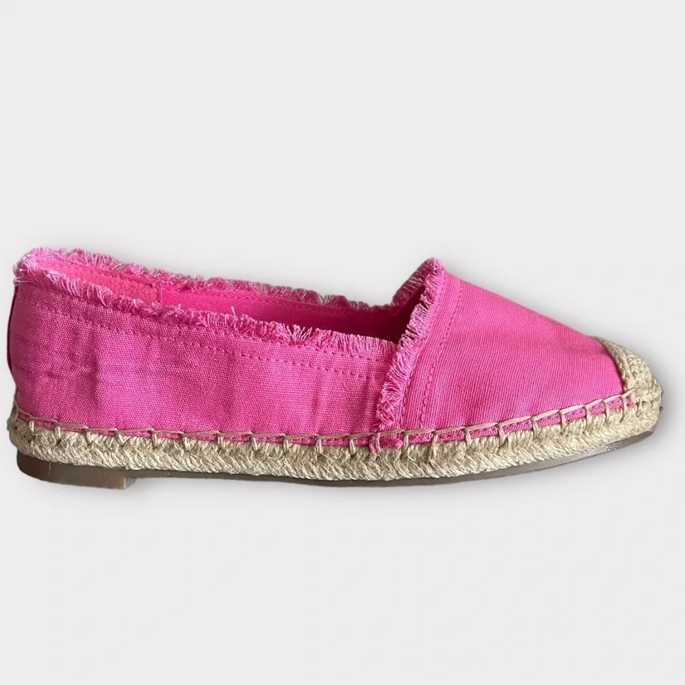 Fuchsia Canvas Espadrilles | Nine West Slip-On Flats | Size 5 | Cruise